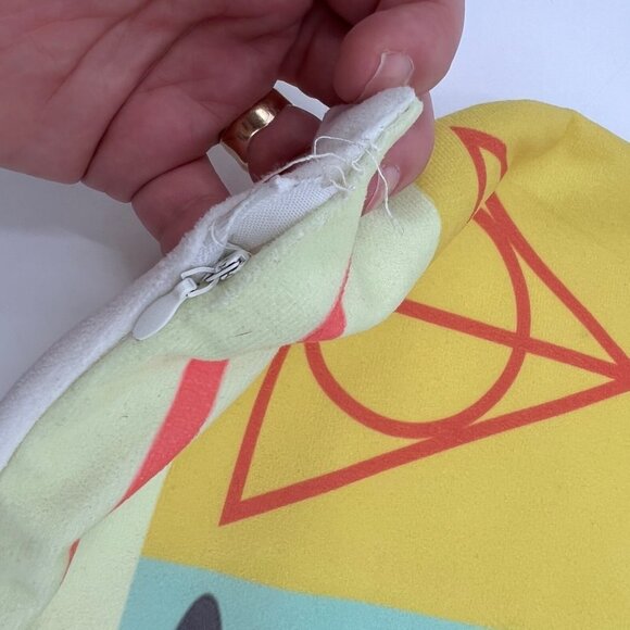 Harry Potter Deathly Hallows TWO Square Pillow Case Covers - Picture 6 of 8